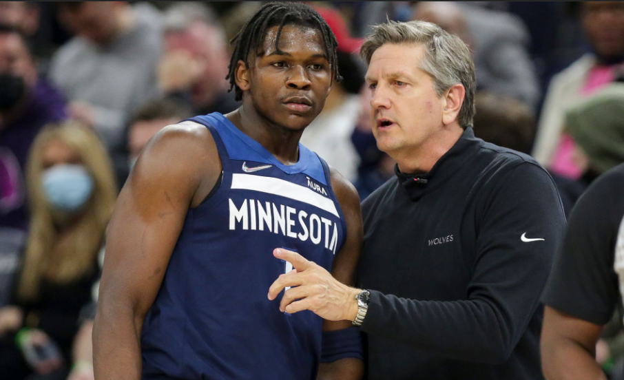 仍是本届比 仍是本届比