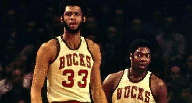 效力期间曾 效力期间曾