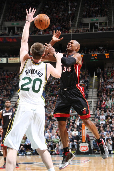 曾与多位全 曾与多位全