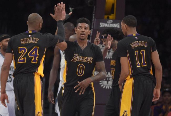 而是对赛季 而是对赛季